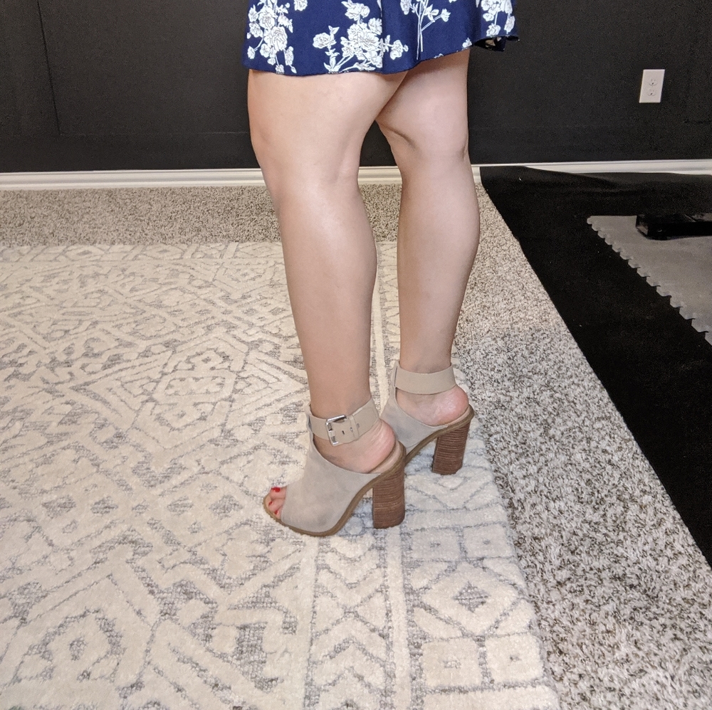 Marc Fisher Peep Toe Booties (6.5)